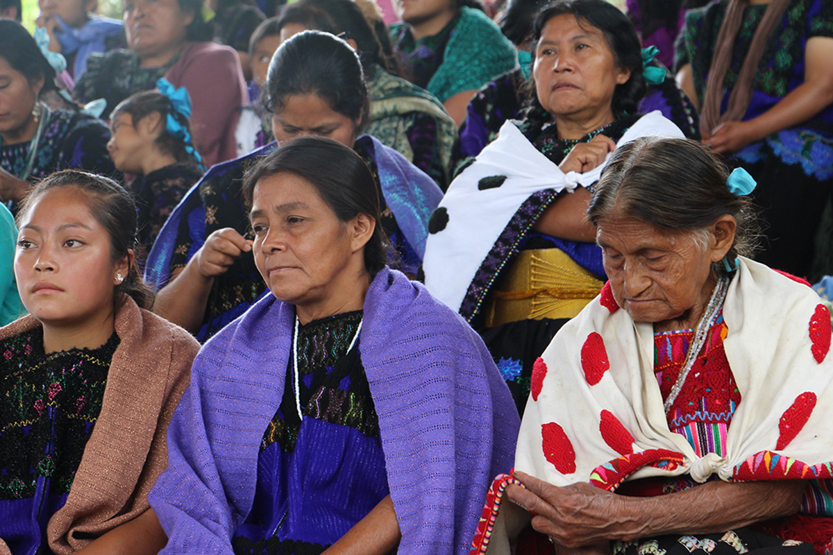 NotiFrayba: Las Abejas de Acteal 25 años de Memoria y de Esperanza